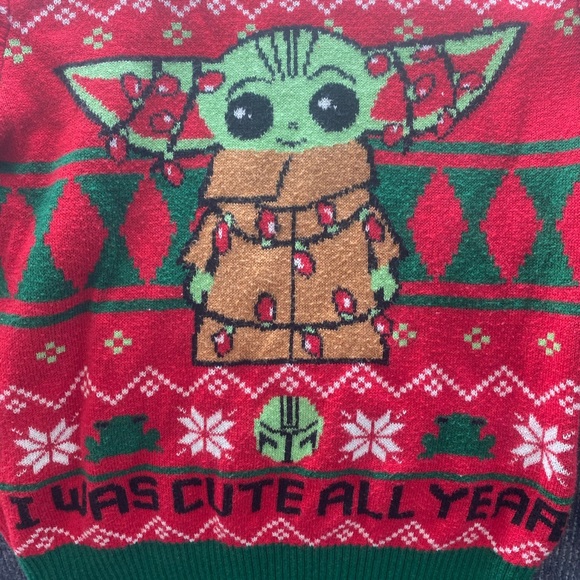 Star Wars Green and Red Knit Sweater - Picture 2 of 3